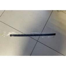 Накладка двери самоклеющая правая Suzuki Vitara