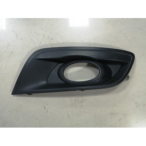 Рамка противотуманой фары левой Mazda 3 Рамка противотуманой фары левой Mazda 3