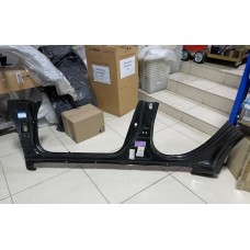 Порог левый Nissan Juke 