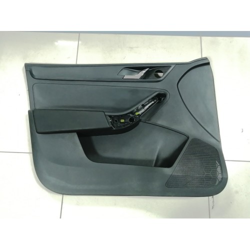 Обшивка двери передняя левая Skoda Rapid Обшивка двери передняя левая Skoda Rapid