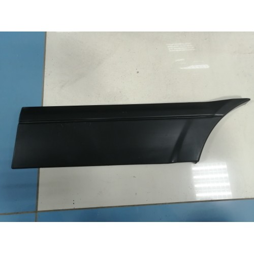 Молдинг крыла левый ВАЗ 2113 Молдинг крыла левый ВАЗ 2113