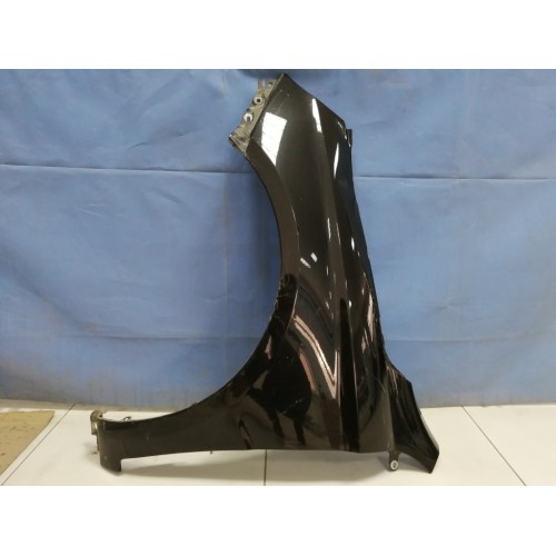 Крыло переднее левое Lada Vesta Крыло переднее левое Lada Vesta