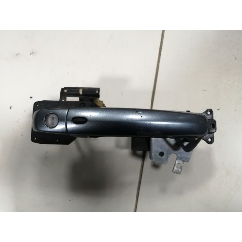 Ручка двери передняя правая Suzuki SX4 Ручка двери передняя правая Suzuki SX4