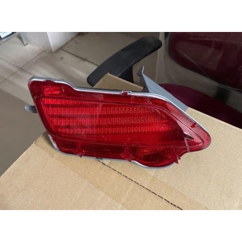 Фонарь противотуманный задний левый Toyota RAV4 Фонарь противотуманный задний левый Toyota RAV4