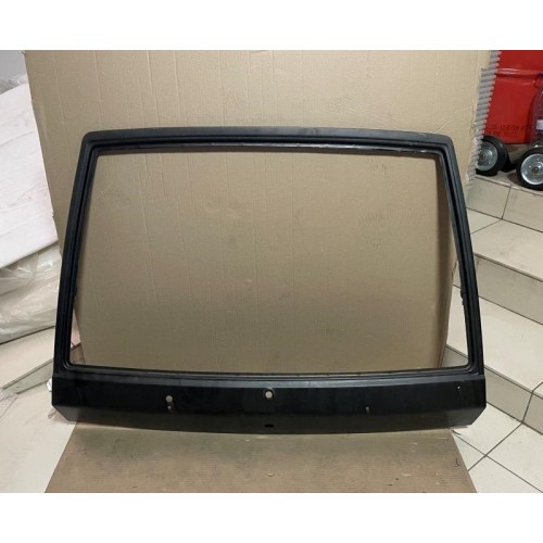 Дверь багажника Lada 2114 Дверь багажника Lada 2114