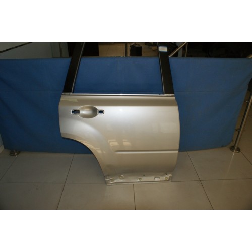 Дверь задняя правая Nissan X-Trail Т31 Дверь задняя правая Nissan X-Trail Т31