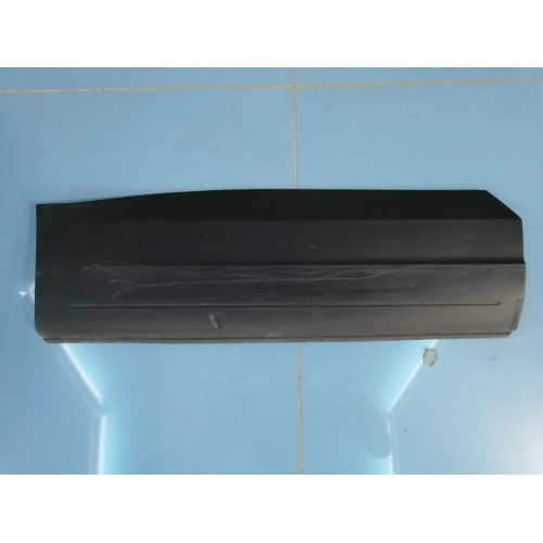 Накладка двери задней правой Volkswagen Tiguan Накладка двери задней правой Volkswagen Tiguan