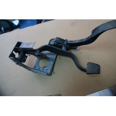 Педаль тормоза и газа в сборе Chevrolet Epica