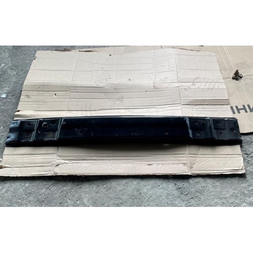 Усилитель заднего бампера Toyota Auris TYG Усилитель заднего бампера Toyota Auris TYG