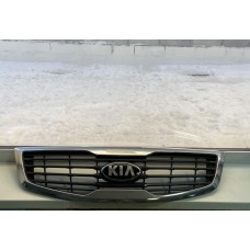 Решетка радиатора Kia Sportage III 