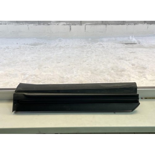 Накладка двери задней правой Lexus RX 350 Накладка двери задней правой Lexus RX 350