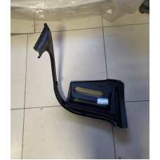Подфарник заднего крыла левый ВАЗ 2112